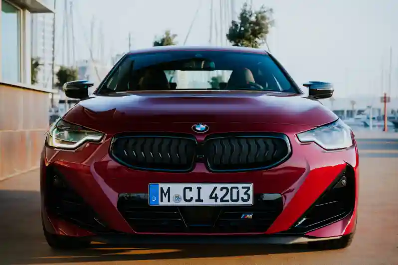BMW 2시리즈 쿠페(정면 모습)
